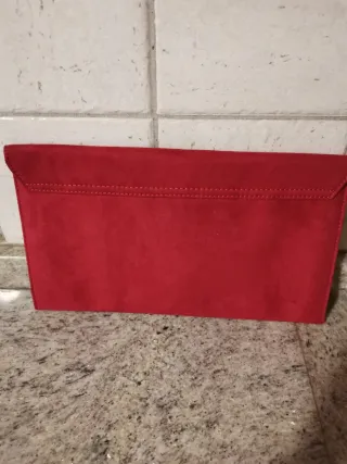 Pochette scamosciata Primadonna rossa