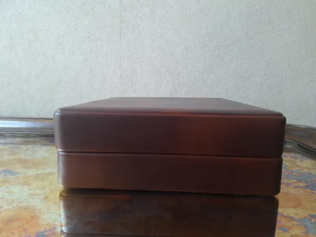 Porta Cassetes Vintage Rojo