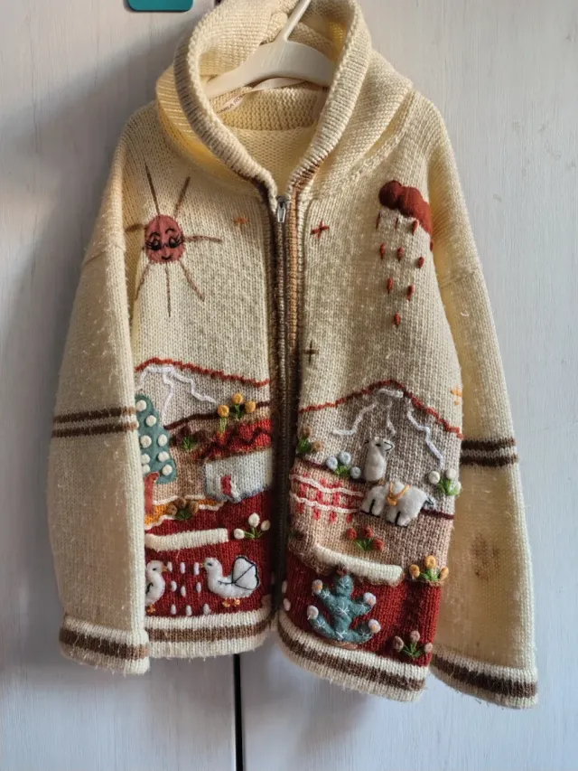 Chaqueta tejida niña con bordados