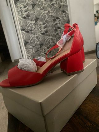 Sandalias Even&Odd Rojas Tacon