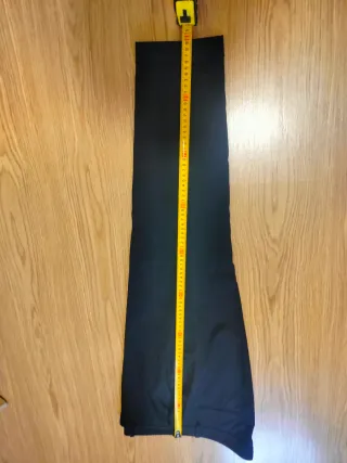 Pantalón vestir negro Zara