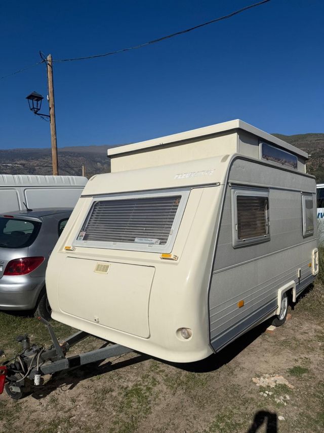 Caravana techo abatible/plegable