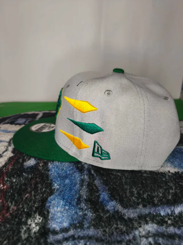 Gorra New Era Snapback Packers Gris y Verde