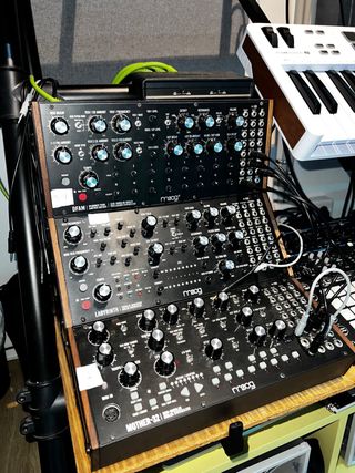 Sintetizadores Moog DFAM, Mother-32 y Labyrinth