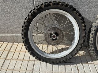 Ruedas Enduro Derbi Senda