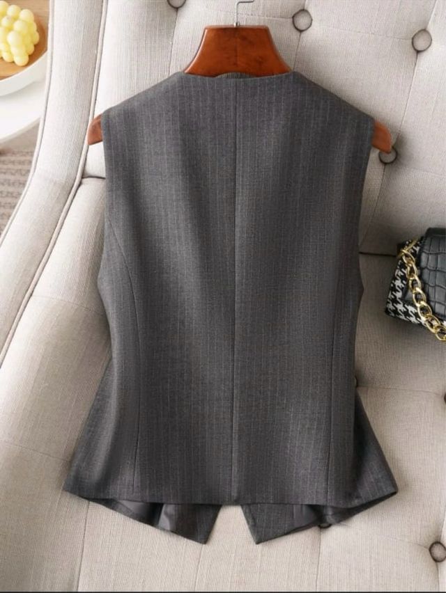 Chaleco elegante cuello V