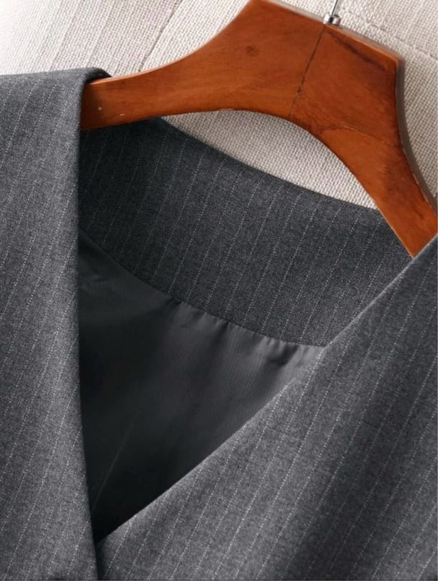 Chaleco elegante cuello V