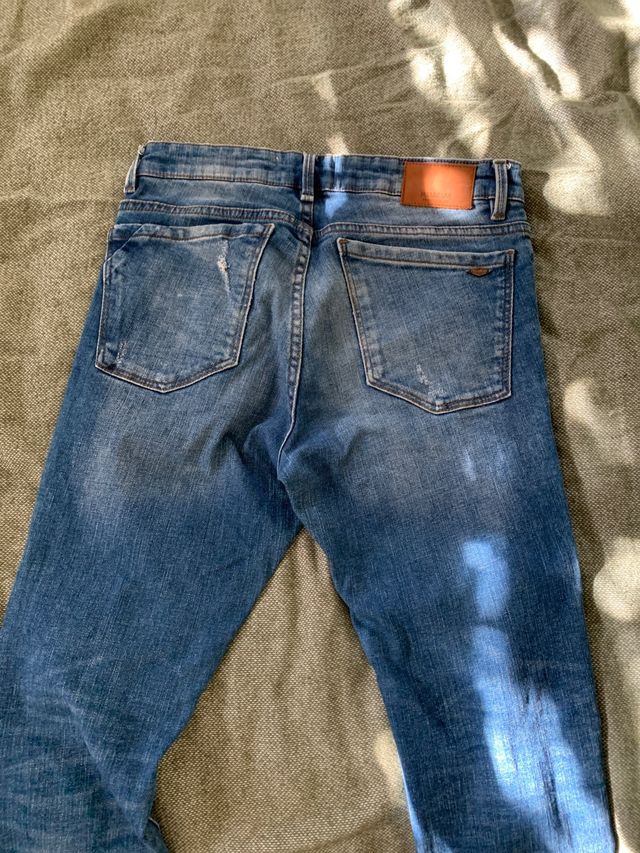 Tejanos Pull&Bear desgastados