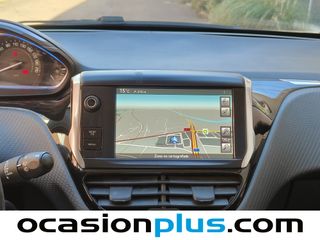 Peugeot 2008 e-HDI 115 Allure 84 kW (115 CV)