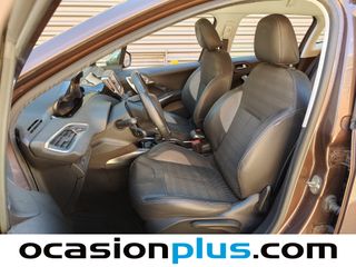 Peugeot 2008 e-HDI 115 Allure 84 kW (115 CV)