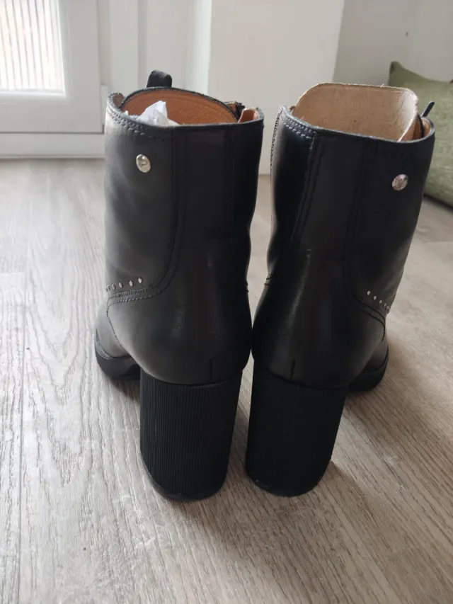 Botines Pikolinos Piel Negros