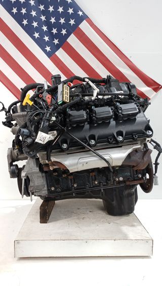 Motor Chrysler Dodge Jeep 300 Ram 1500 Commander 5.7 V8 EZH 68409357AA