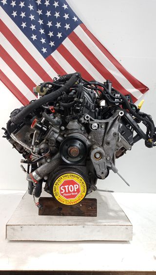Motor Chrysler Dodge Jeep 300 Ram 1500 Commander 5.7 V8 EZH 68409357AA