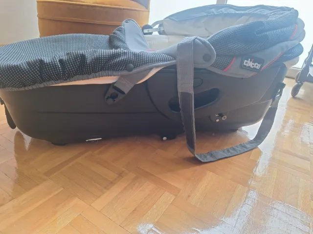 Capazo/Maxi-Cosi Chicco Negro