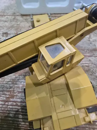 Crane Grove RT865B Rough Terrain NZG 1:55