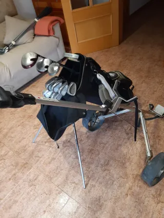 Carro y bolsa de golf Suzuki Dunlop