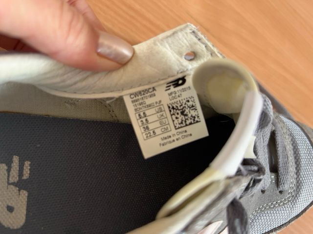 Zapatillas New Balance 620 Gris y Rosa