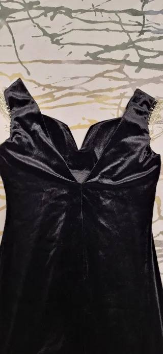 Vestido fiesta midi negro