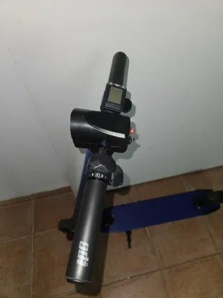 Patinete Eléctrico Azul