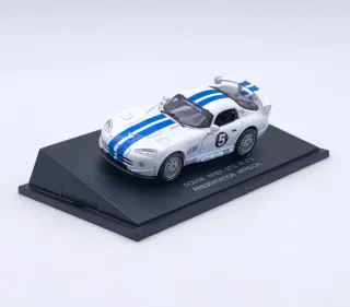 DODGE VIPER GTS-R N°5 1:43 UNIVERSAL HOBBIES