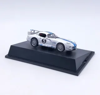 DODGE VIPER GTS-R N°5 1:43 UNIVERSAL HOBBIES