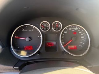 🚗 Audi A2 1.4 TDI '05 | Etiqueta B ✅ |