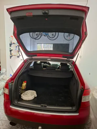 Audi A4 2.5TDI Avant Quattro