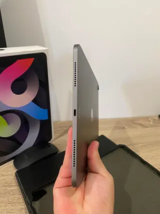 iPad Air 4ta Gen 2020 Gris Espacial 64gb iOS 26