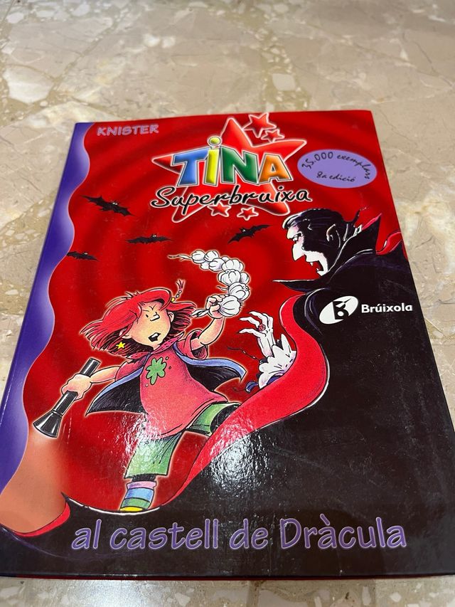 Tina Superbruixa al castell de Dràcula (Bruixol...