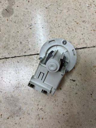 Bomba Desagüe Lavadora Electrolux EMW6T5621AI