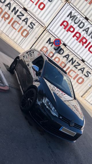 Volkswagen Golf R300