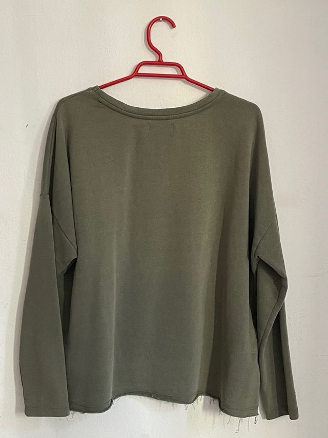 Sudadera Pull&Bear verde oliva