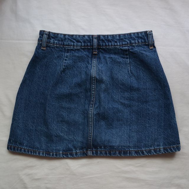 Falda vaquera con botones