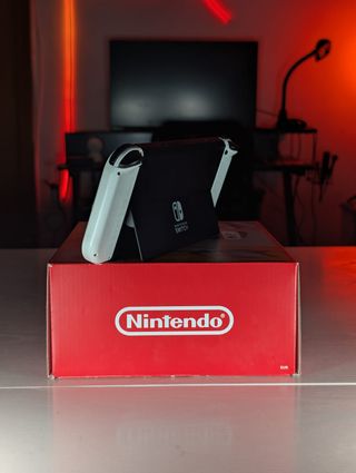 Nintendo Switch OLED Blanca y Negra