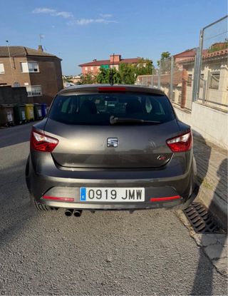 Parachoques trasero Seat Ibiza FR 6J/6P gris