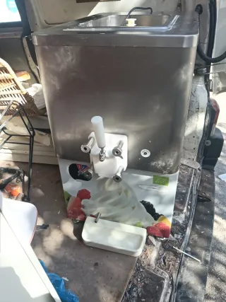 Máquina de nata montada profesional