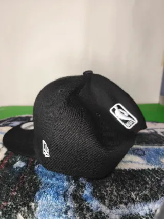 Gorra New Era Los Angeles Lakers Snapback +  pin