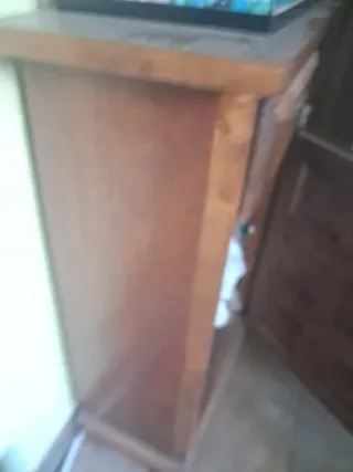 Armario auxiliar de madera rustico