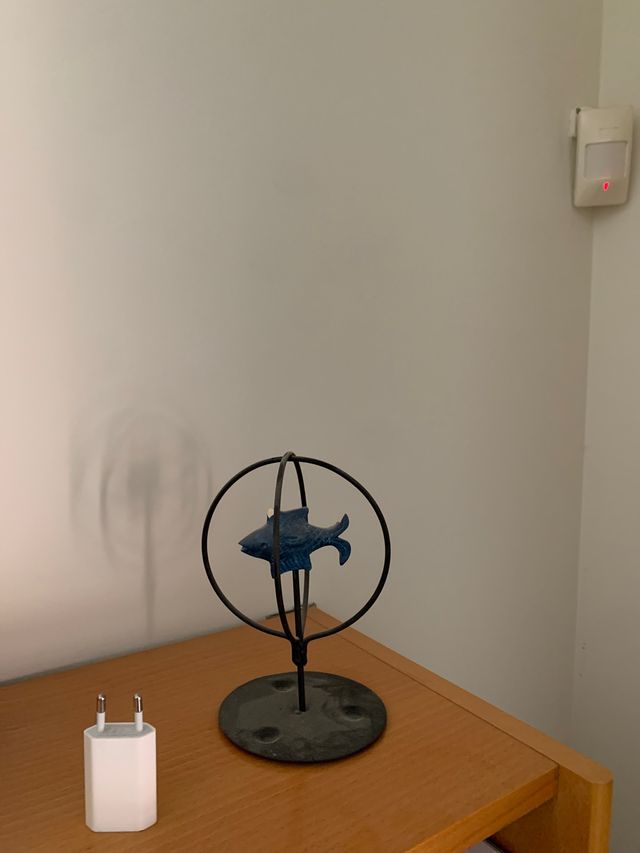 Estatua de pez decorativa