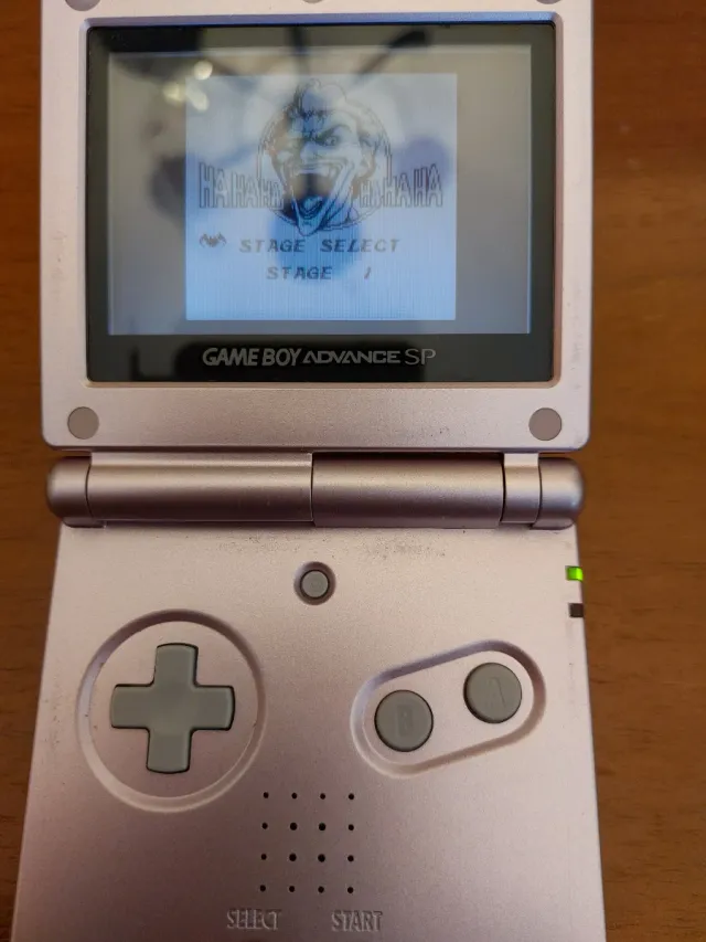 Cartucho do jogo Batman: Return of the Joker para Game Boy