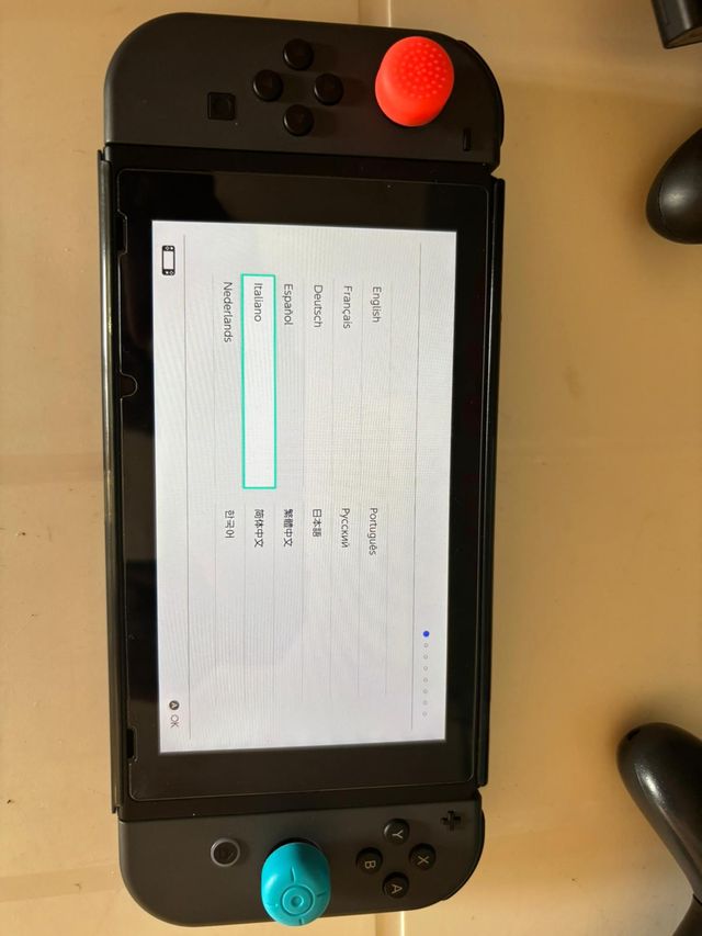 Nintendo Switch + FIFA 23 + Controller Pro