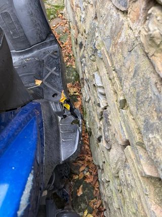 Moto 125cc azul por no usar