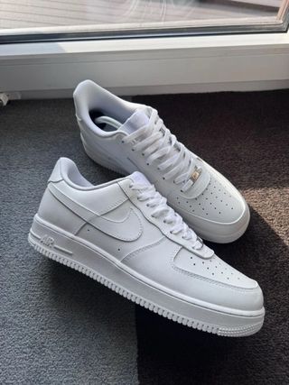 Nike Air Force 1 Triple White