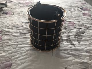 Bolso de señora negro y dorado