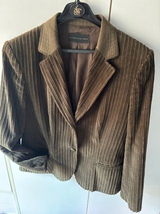 Chaqueta Purificación García Marrón Pana