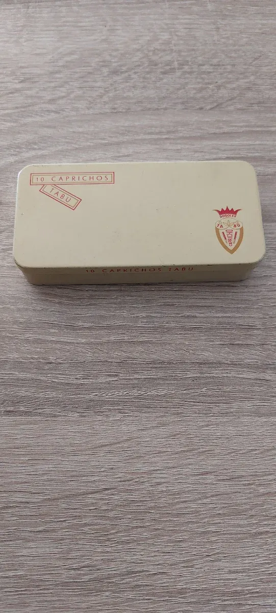 ✅️Lata 10 Caprichos Tabu