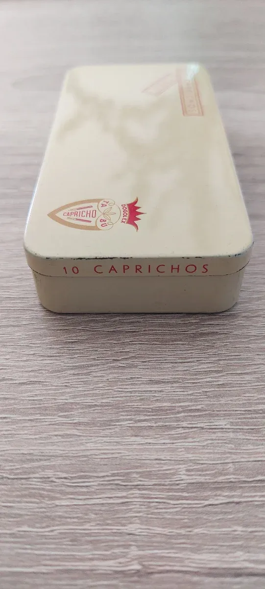 ✅️Lata 10 Caprichos Tabu