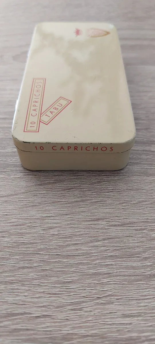 ✅️Lata 10 Caprichos Tabu