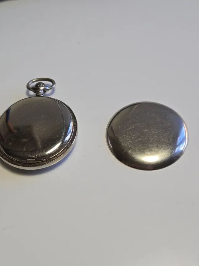 Reloj de bolsillo Longines plateado.5cm