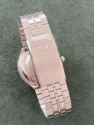 Reloj Citizen Quartz CRISTRON